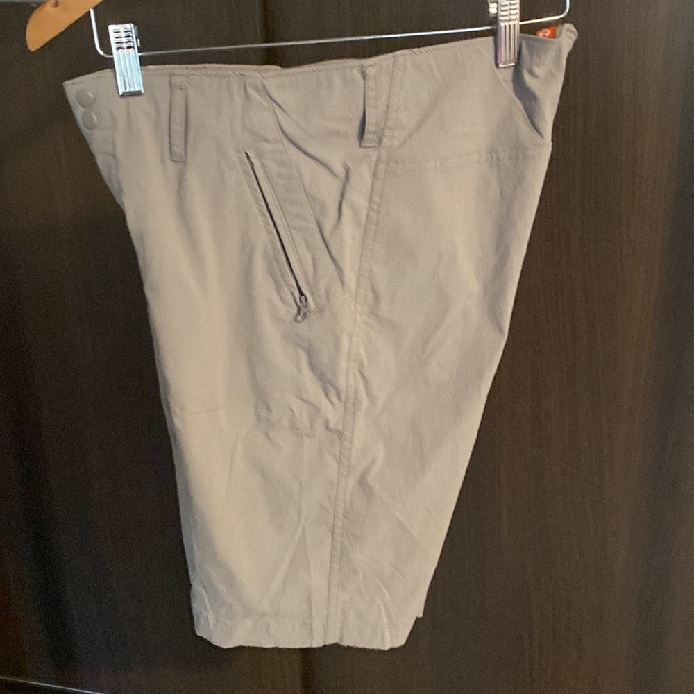 Merrell shorts - Picture 2 of 4